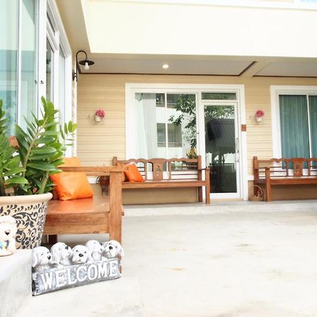 Romyen Cafe' Homestay Phra Nakhon Si Ayutthaya Ngoại thất bức ảnh