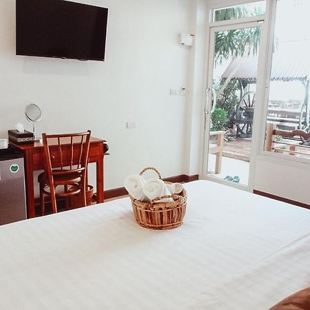 Romyen Cafe' Homestay Phra Nakhon Si Ayutthaya Ngoại thất bức ảnh