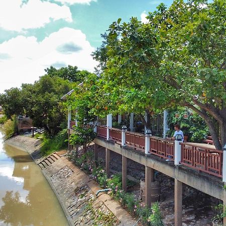 Romyen Cafe' Homestay Phra Nakhon Si Ayutthaya Ngoại thất bức ảnh
