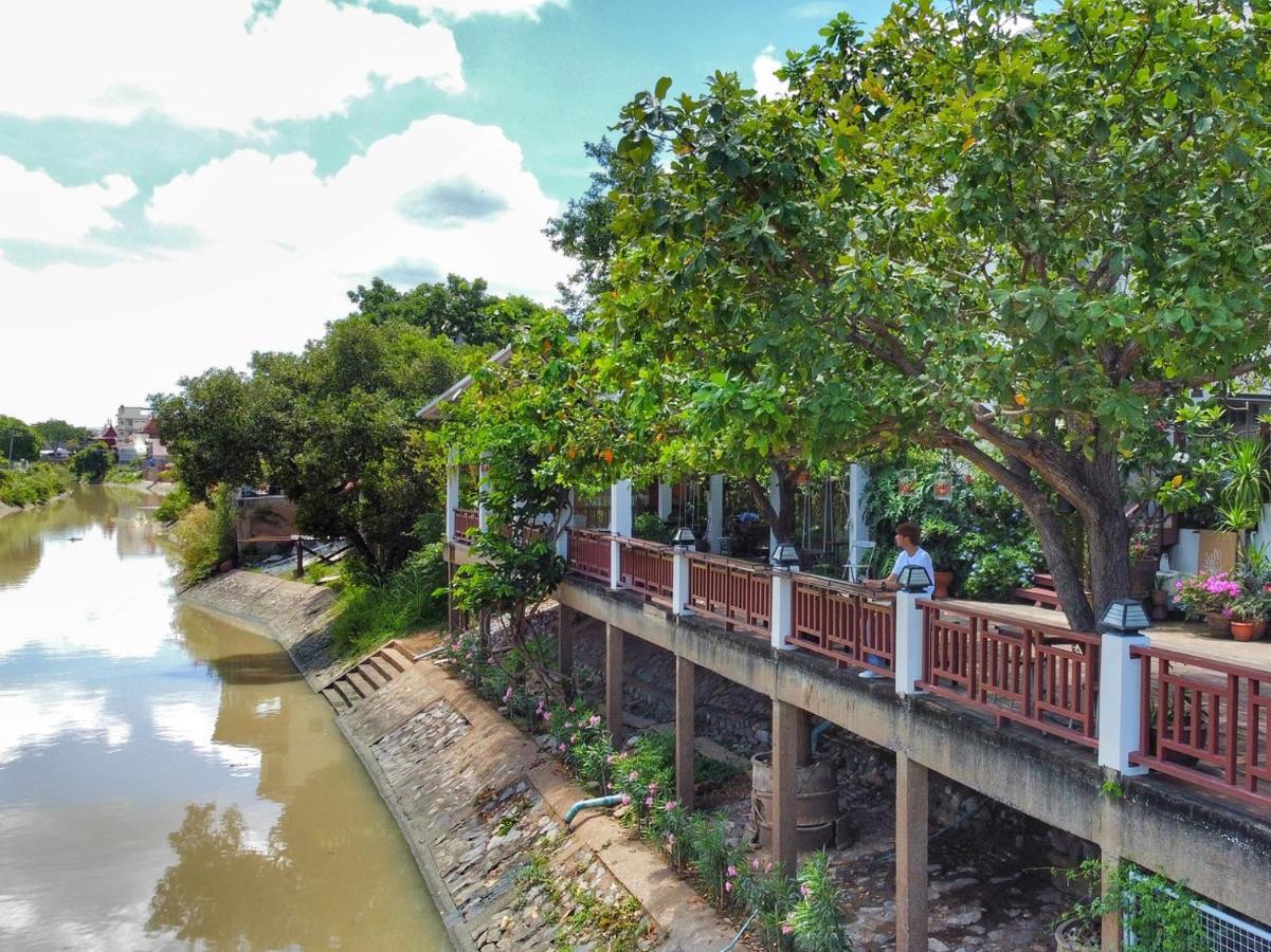 Romyen Cafe' Homestay Phra Nakhon Si Ayutthaya Ngoại thất bức ảnh